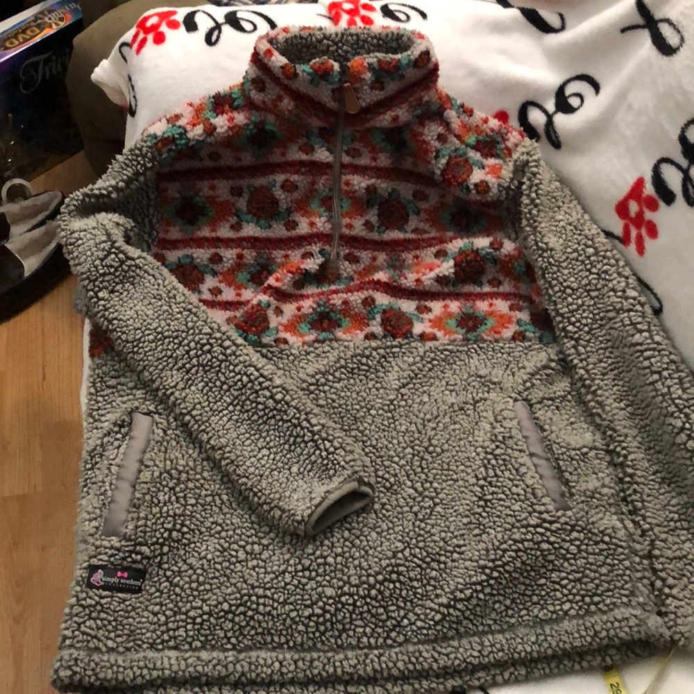 Simply Southern Sherpa Pullover - Gray and Floral